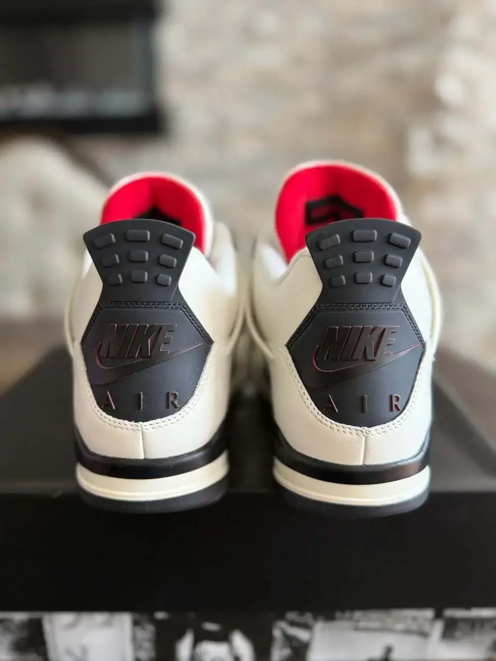 Air Jordan 4 Retro 'Flight Club' Sail/Black/University Red